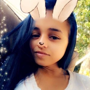 Meet your Posher, Vanessa